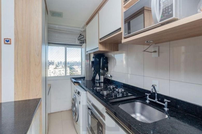 Apartamento de 3 quartos, suíte, elevador e 1 vaga no bairro Azenha — foto 9