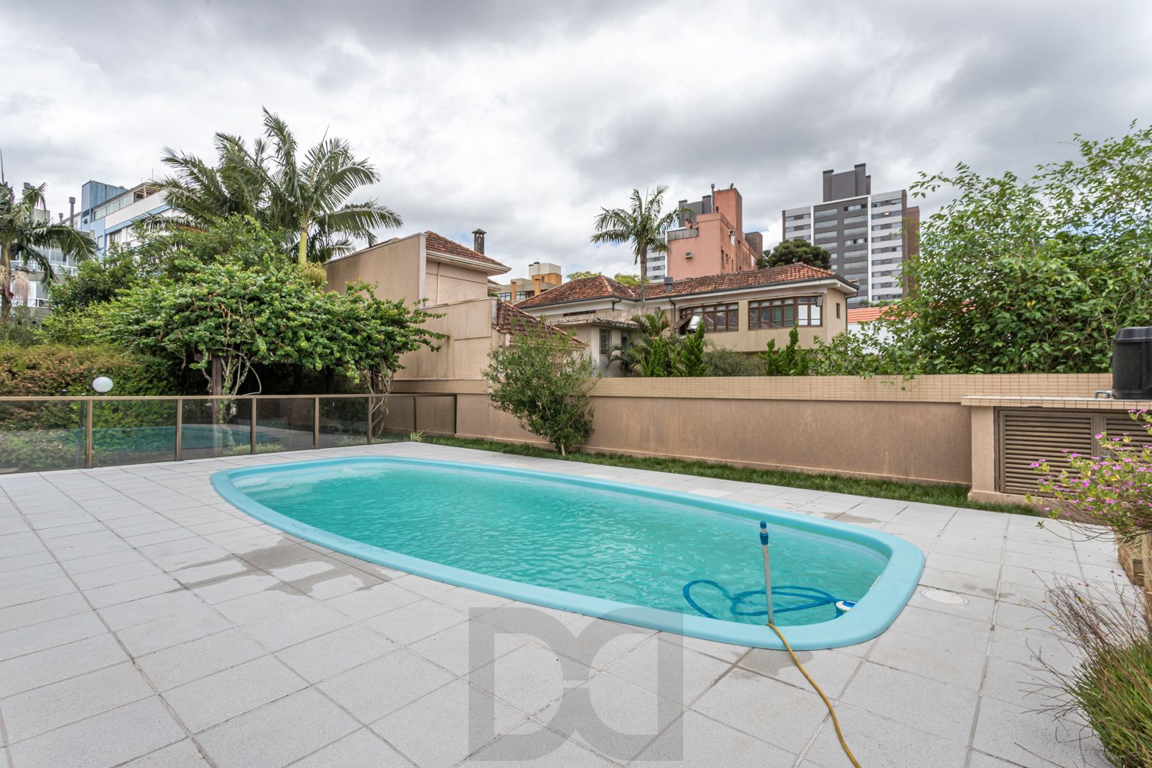 Apartamento de 97m², 2 dormitórios,1suíte, 3 vagas de garagem no Jardim Botânico — foto 59