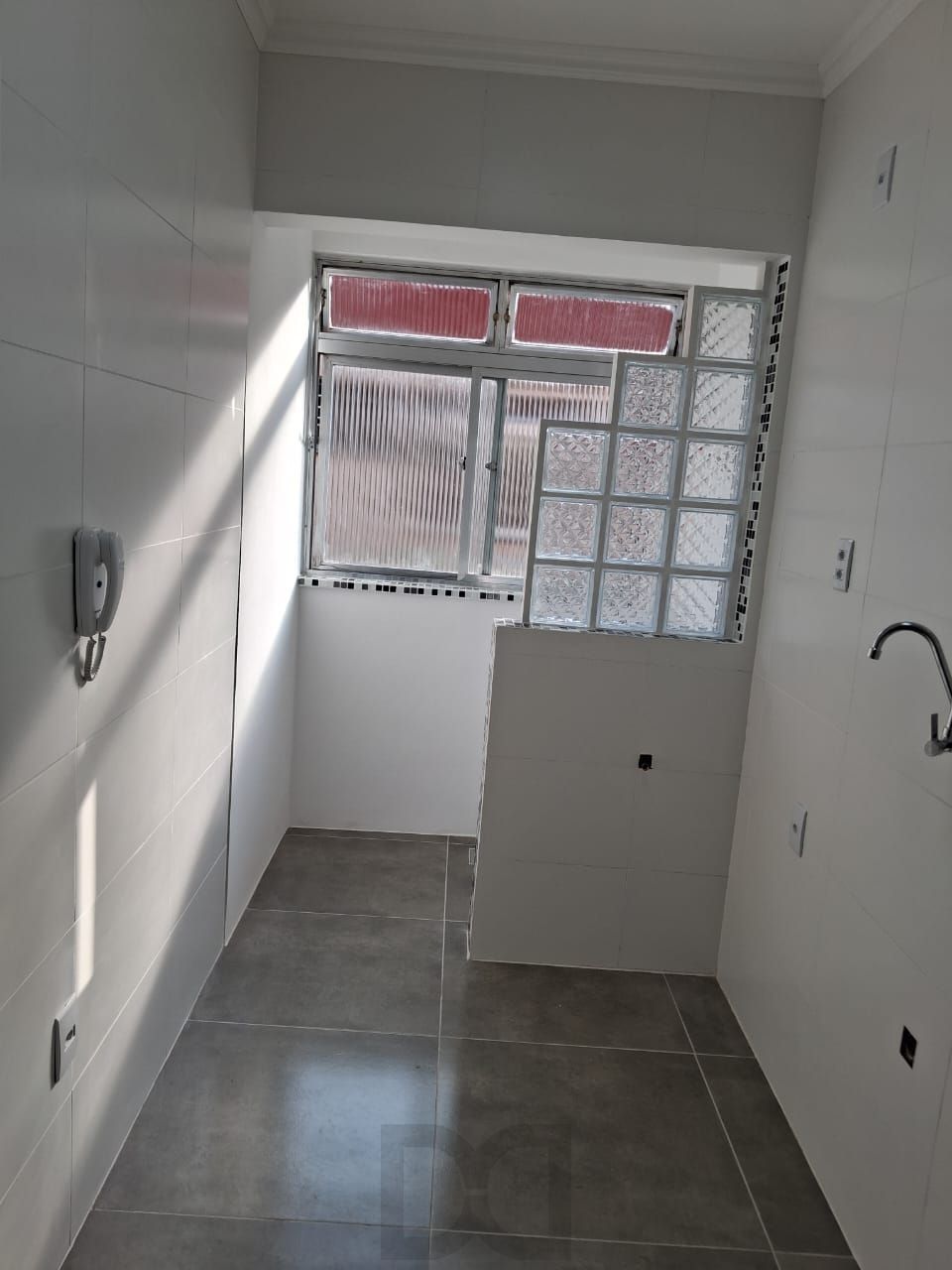 Apartamento de 1 Quarto Totalmente Reformado, Baixo Condomínio, Financiável — foto 9