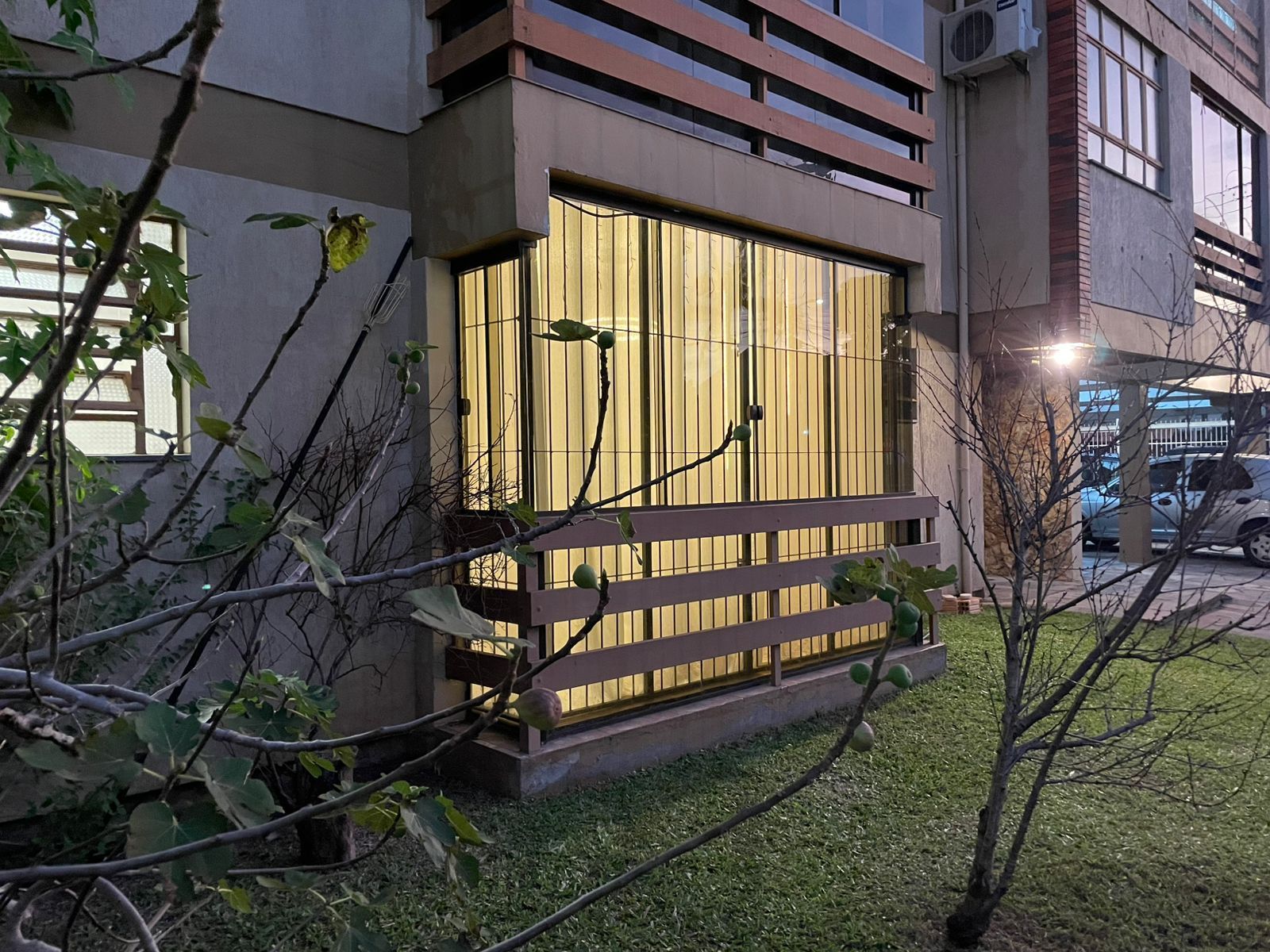 Apartamento térreo garden com 3 dormitórios, 1 suíte, 3 vagas de garagem — foto 19
