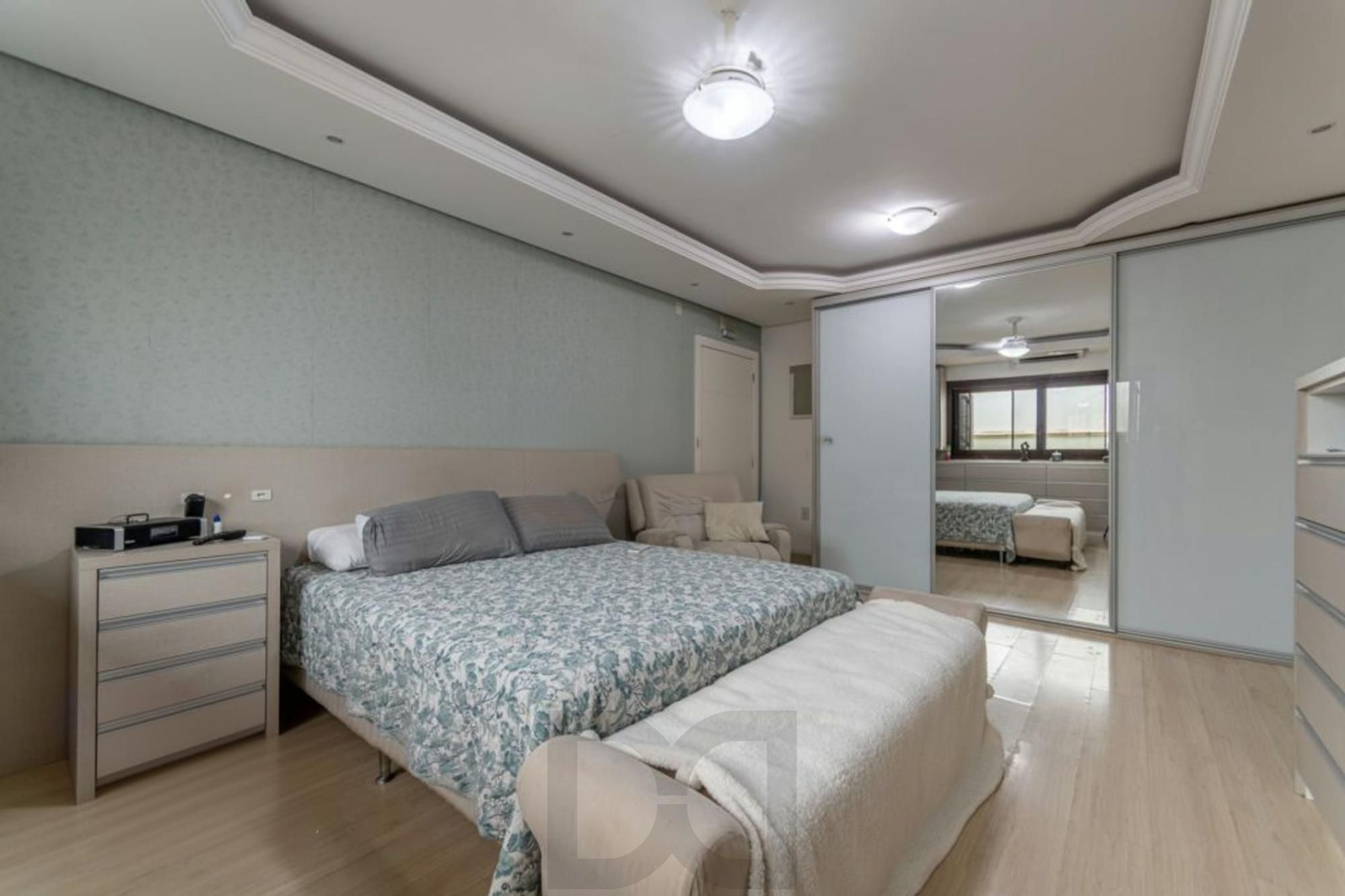 Casa com 4 quartos,1 Suite, 2 vagas e 450m² à venda em Sarandi. — foto 15