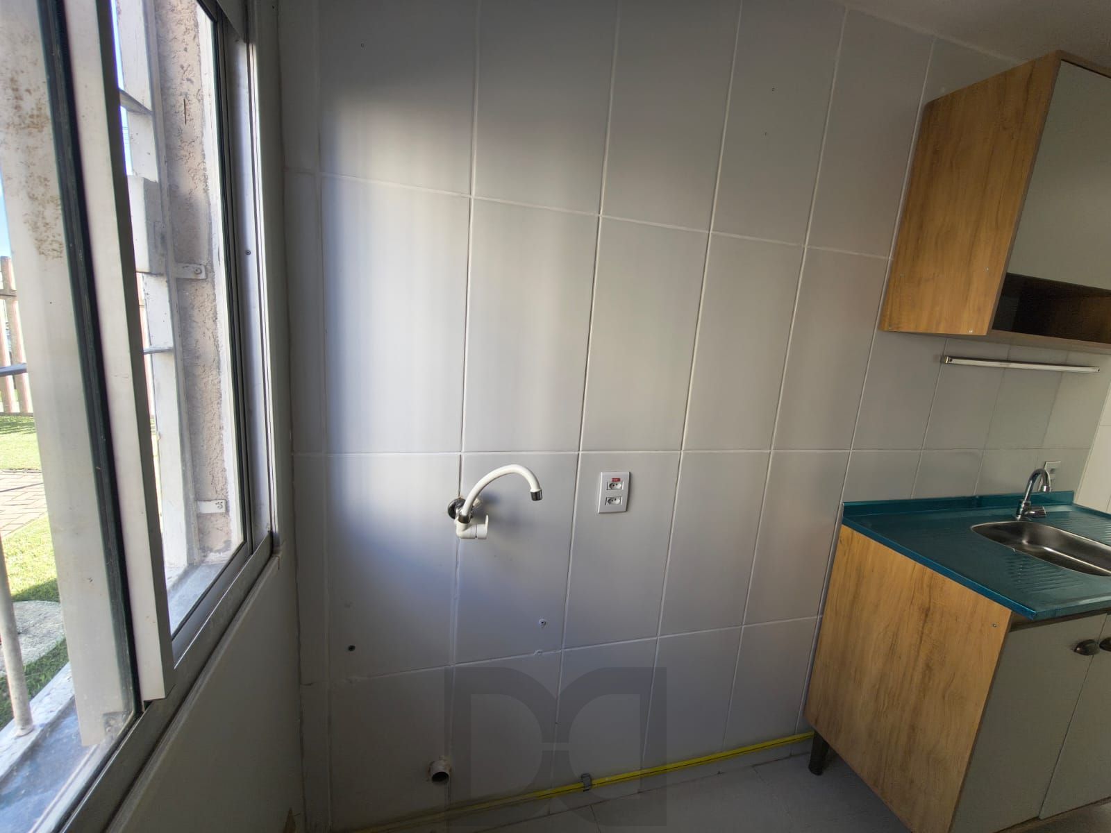 Apartamento Térreo, 2 quartos, vaga, piscina e portaria 24hr no bairro Sarandi. — foto 10