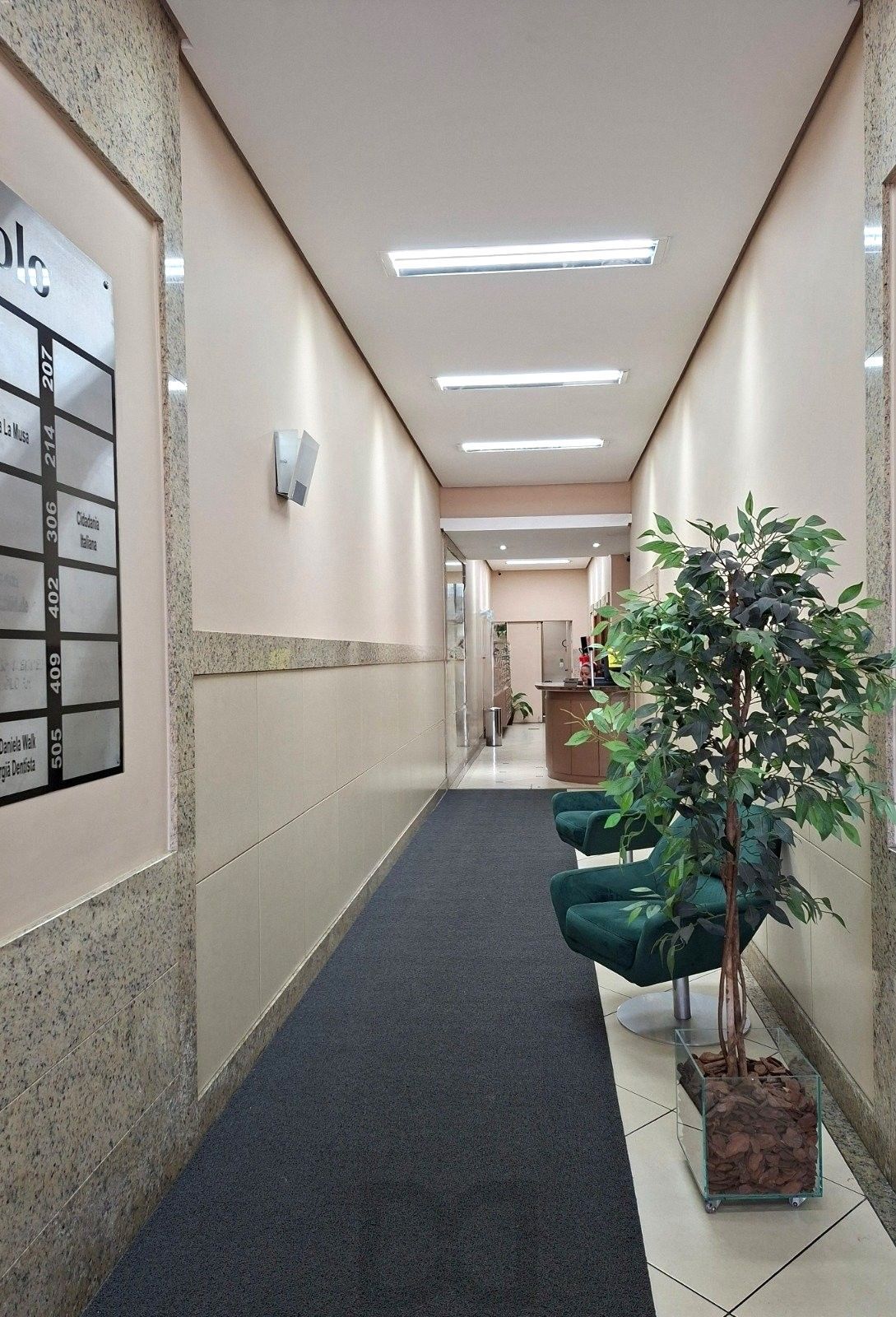 Sala / Conjunto Comercial na Avenida Assis Brasil, Jardim Lindóia. — foto 4