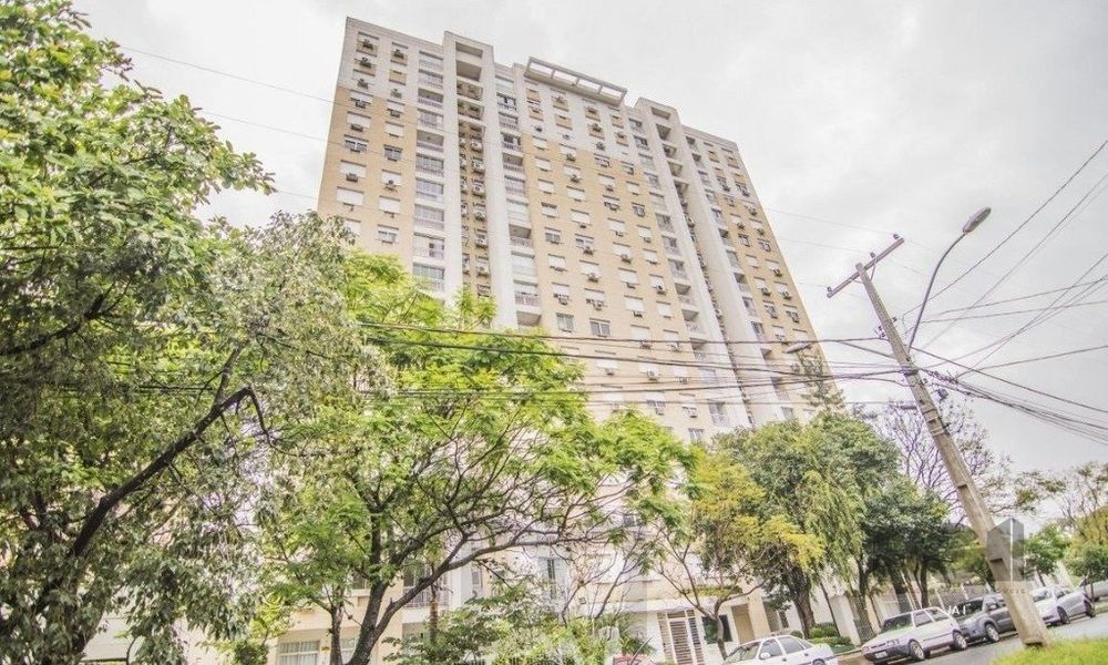 Apartamento de 3 quartos, suíte, elevador e 2 vagas no bairro Vila Ipiranga — foto 23
