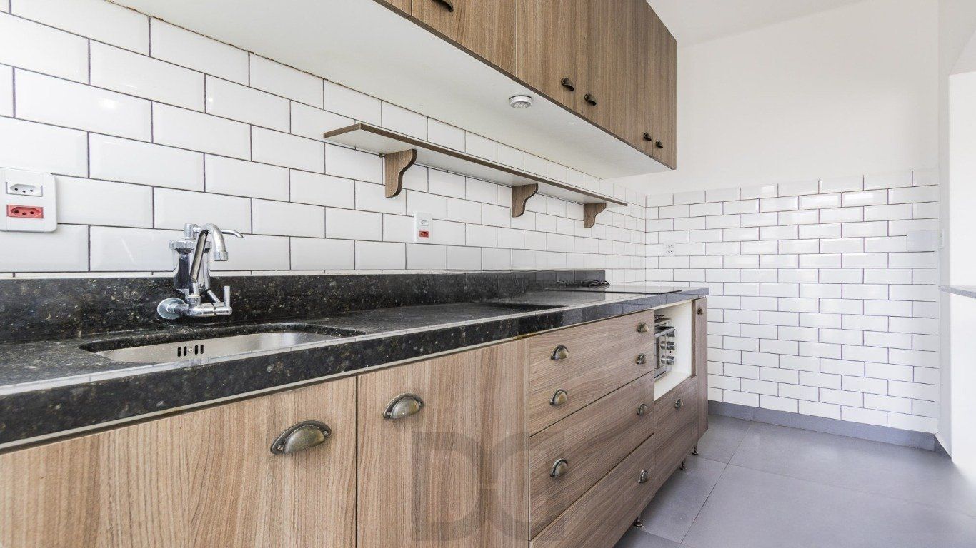 Apartamento de 1 dormitório no bairro Menino Deus em Porto Alegre. — foto 33