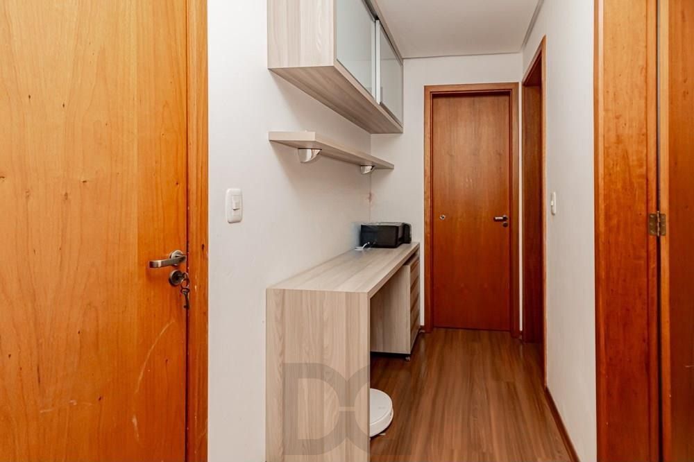 Apartamento 3 Dormitórios com Elevador e 2 Vagas no Jardim Itu — foto 22