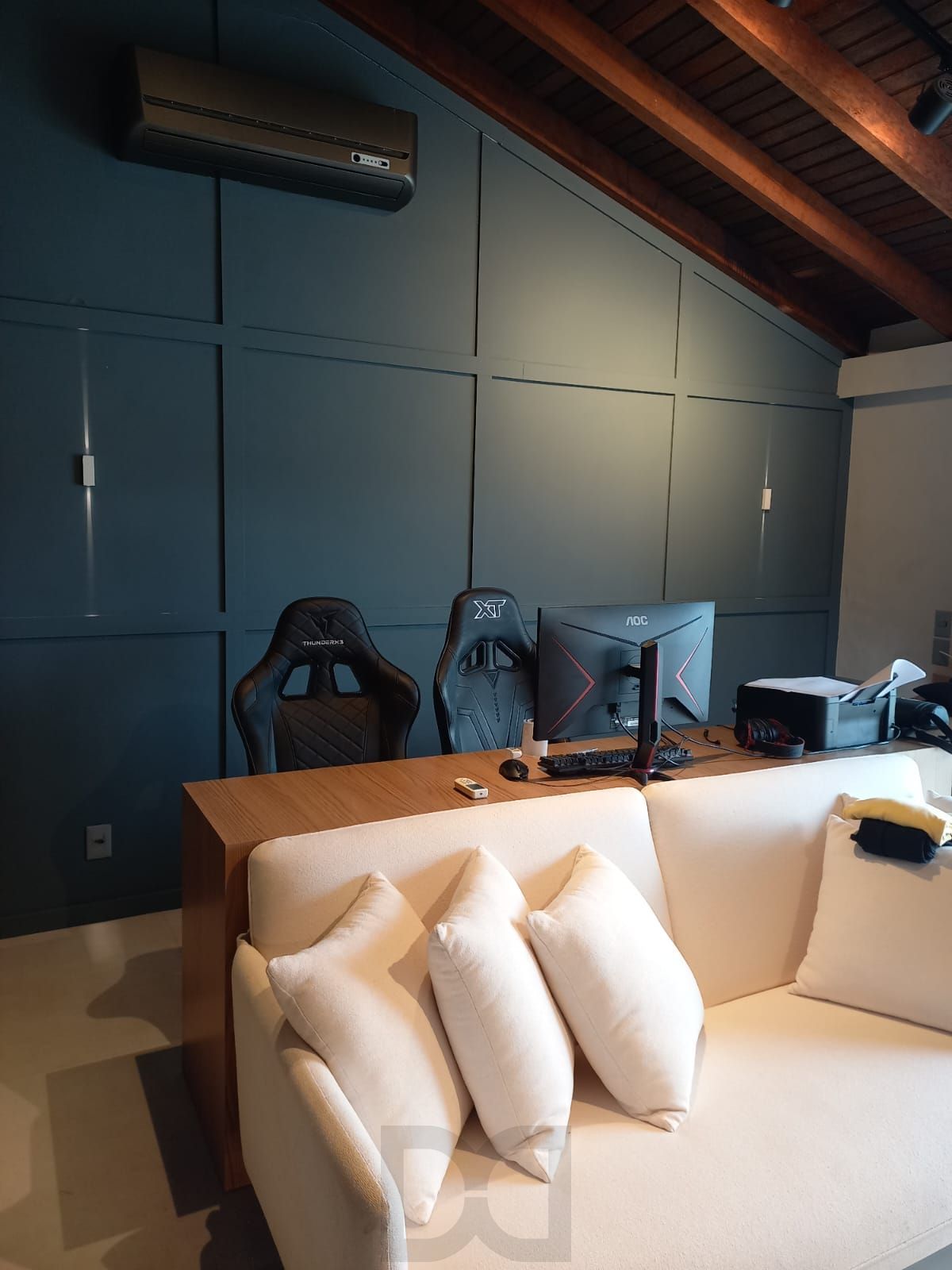 Casa com 4 dormitórios no Bairro Chácara das Pedras — foto 73