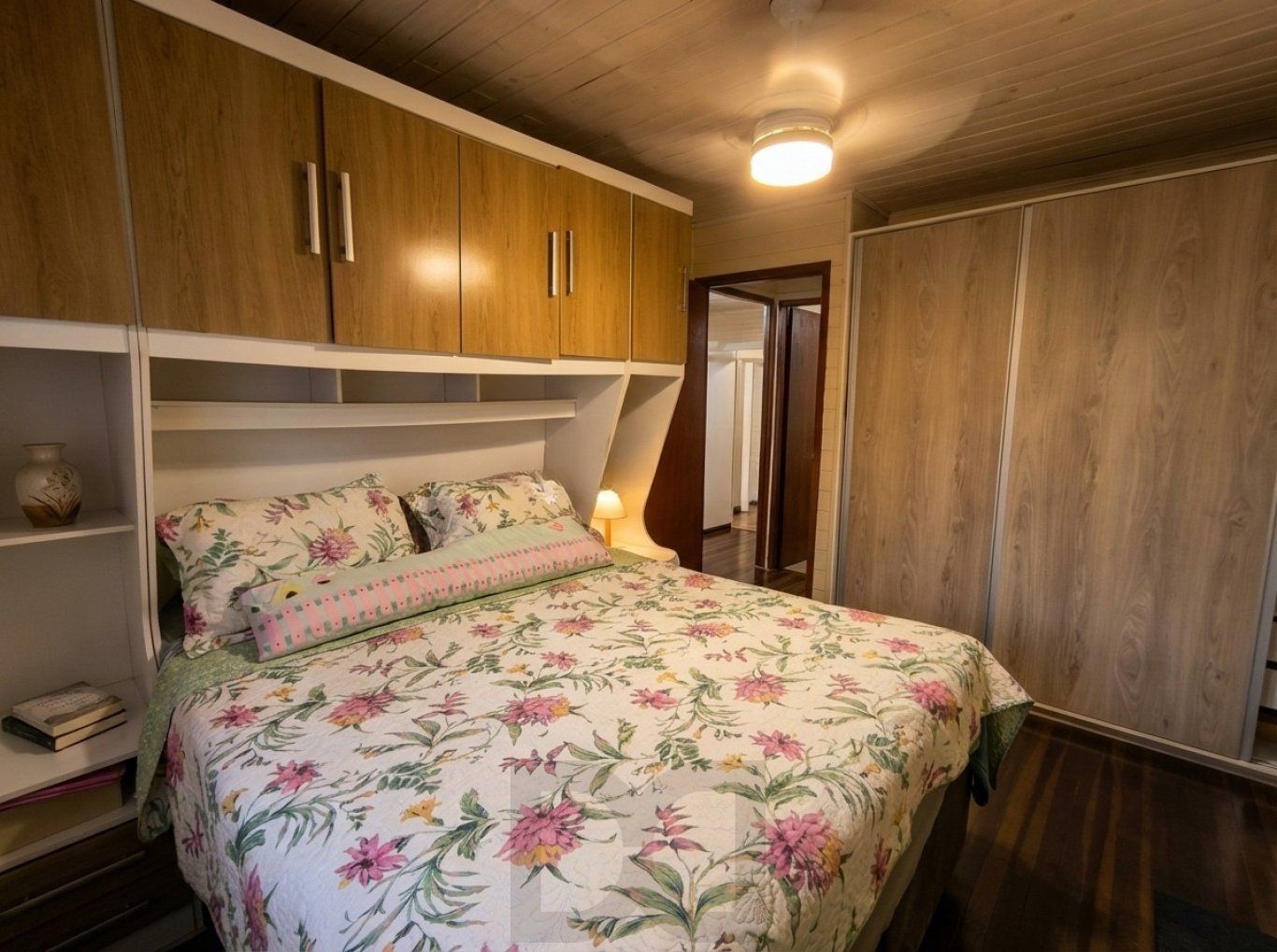 Casa de 2 quartos, churrasqueira, 3 vagas no bairro Aberta dos Morros- Hípica — foto 11