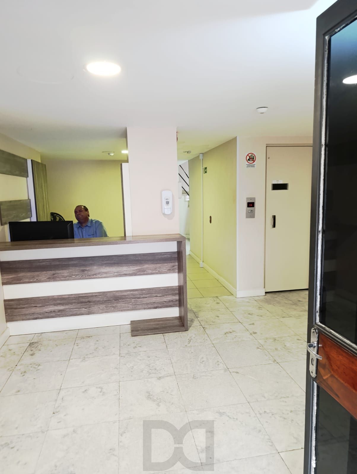 Apartamento de 3 dormitórios, 1 suíte e 1 vaga no bairro Petrópolis. — foto 26