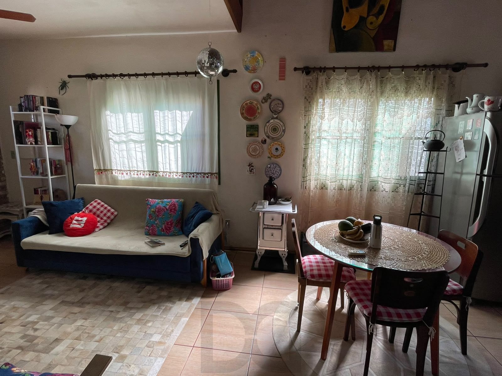 Casa com 3 quartos, suíte e 5 vagas no bairro Santo Antônio. — foto 3