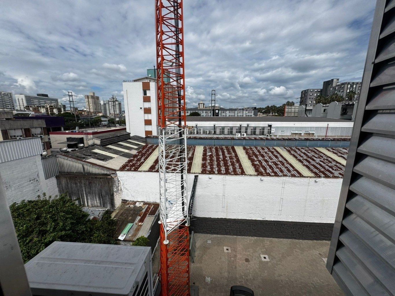 Apartamento de 1 quarto no Bairro Santana em Porto Alegre. — foto 18