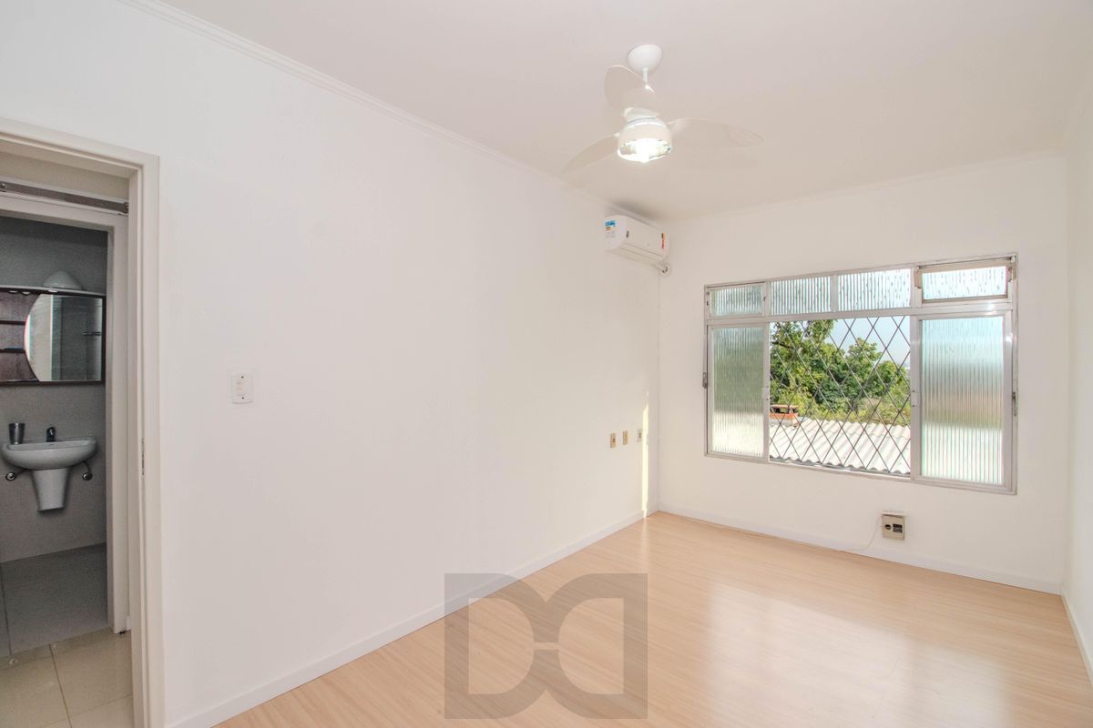 Casa com 3 dormitórios no Bairro Jardim Floresta — foto 9
