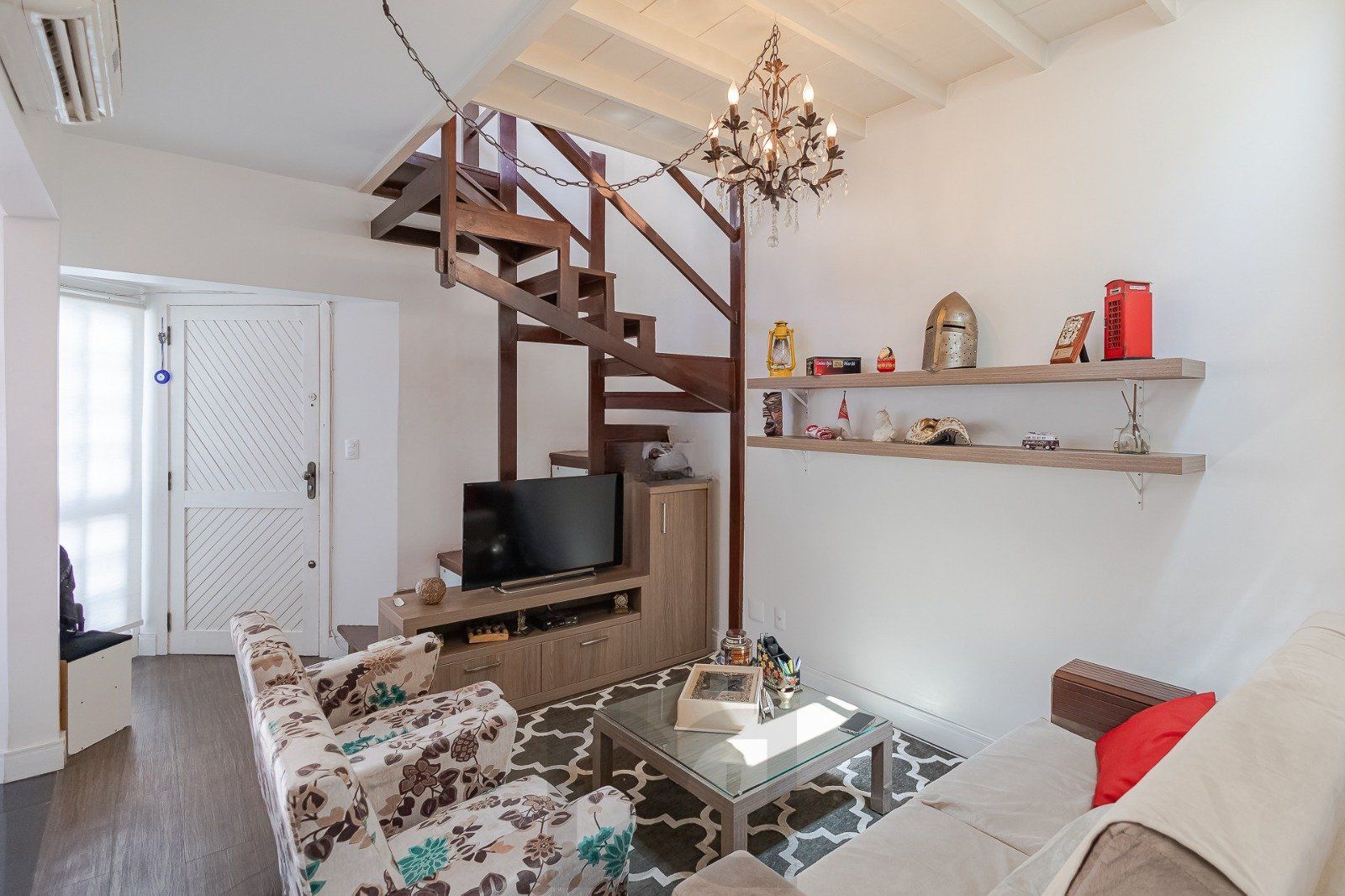 Cobertura com 2 quartos, Jacuzzi, Área gourmet e vaga coberta bairro Rio Branco — foto 4