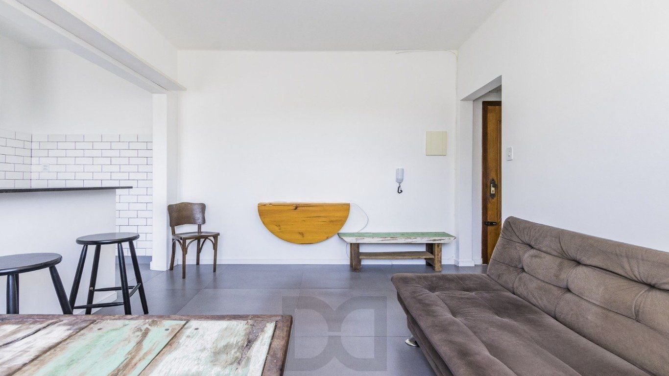 Apartamento de 1 dormitório no bairro Menino Deus em Porto Alegre. — foto 5