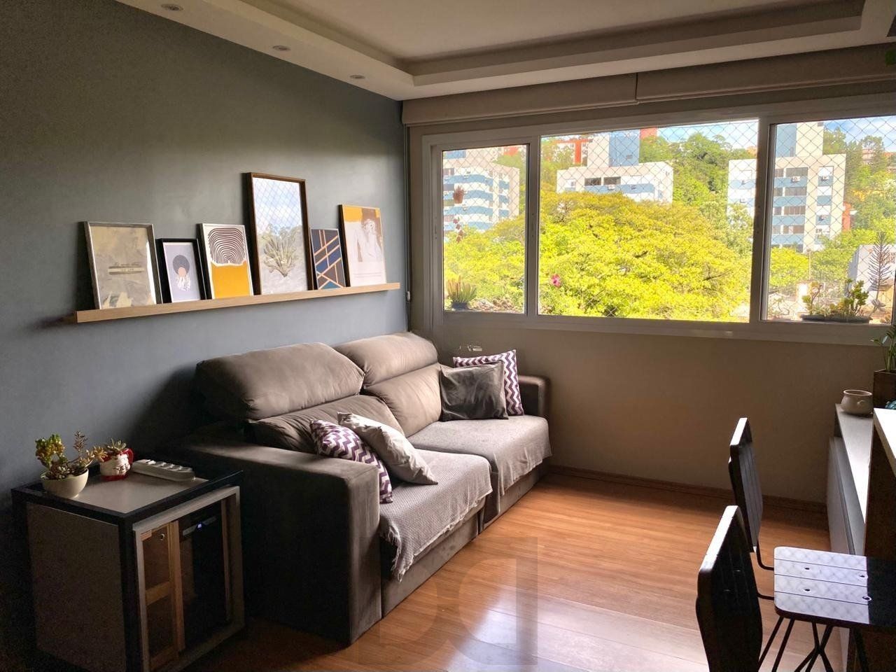 Apartamento de 3 quartos, suíte, elevador e 2 vagas no bairro Teresópolis — foto 3