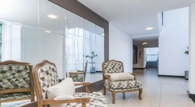 Apartamento de 2 dormitórios, 2 vagas e elevador no bairro Passo da Areia — foto 28