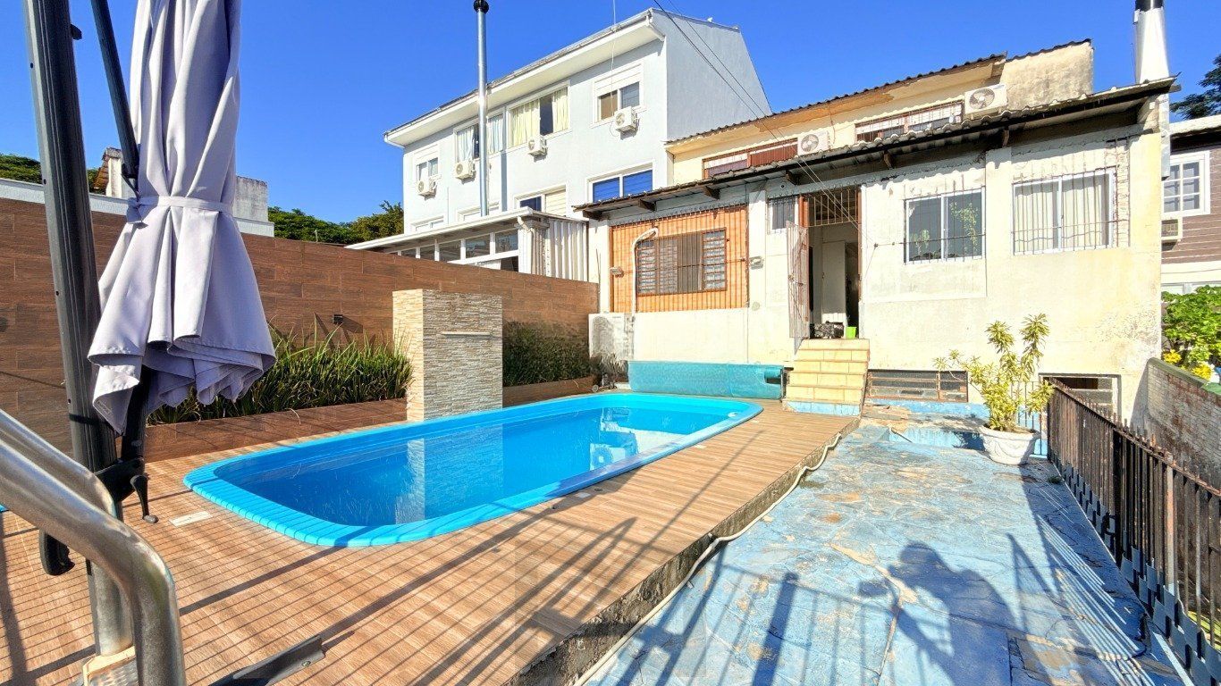 Casa com 4 quartos, vaga coberta, piscina e pátio no bairro Cristo Redentor — foto 3