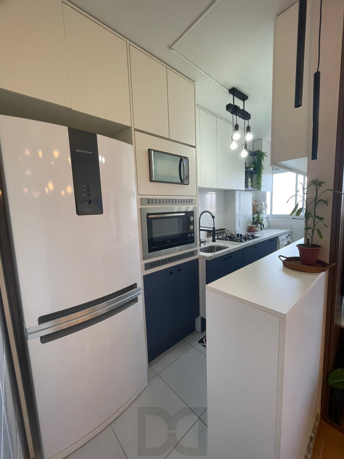 Apartamento com Sacada Linda Vista com 1 vaga de garagem Santa Fé Porto Alegre — foto 9