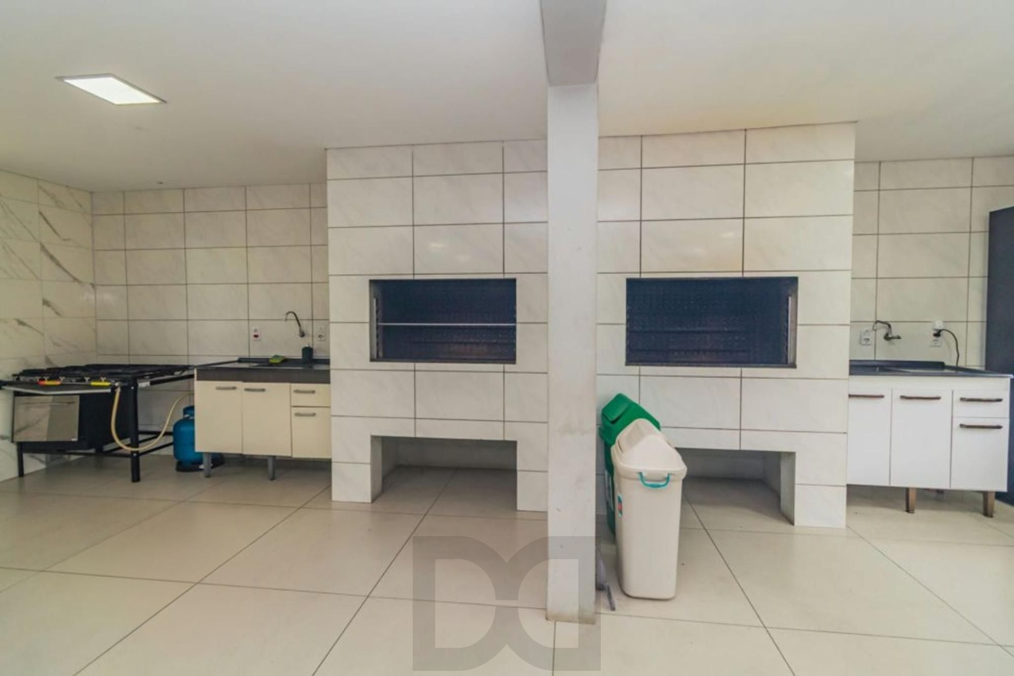 Apartamento com 2 quartos, vaga e salão de festa no bairro Passo das Pedras. — foto 25