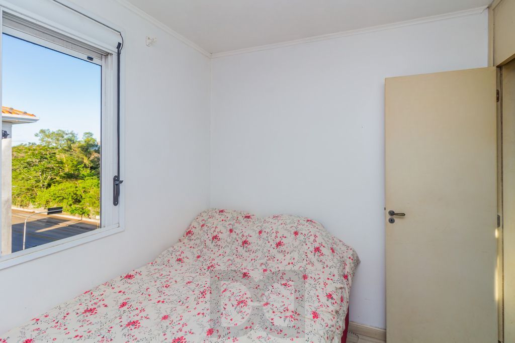 Apartamento com 2 dormitórios e 1 vaga de garagem no Bairro Humaitá — foto 13