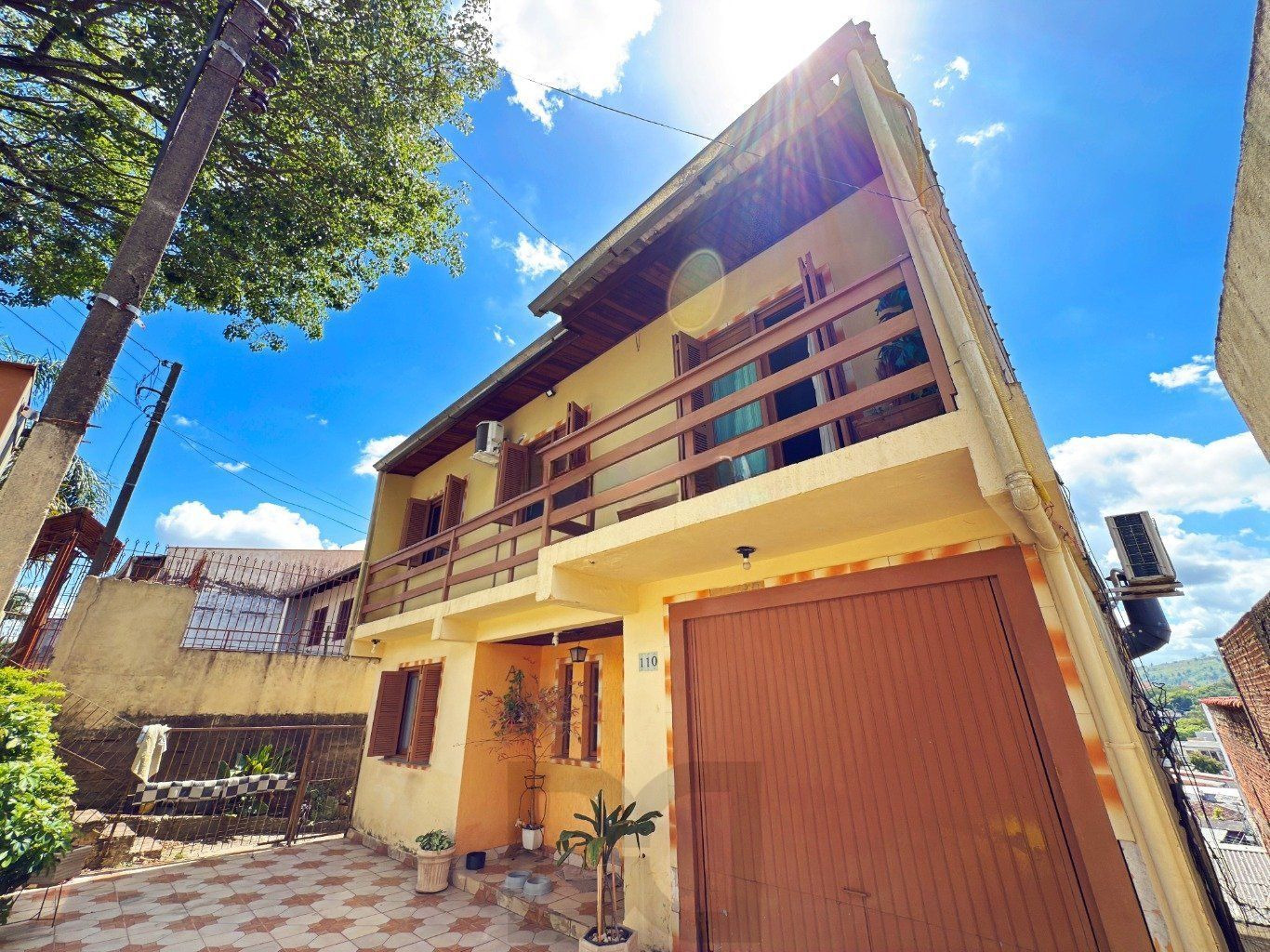 Casa com 3 dormitórios 1 suíte e 2 vagas a venda no Jardim Carvalho — foto 1
