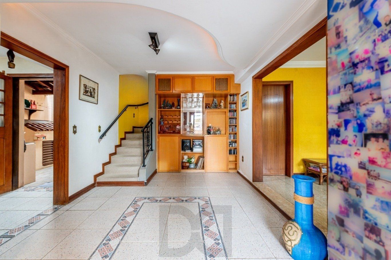 Casa com 3 suítes, 4 vagas e pátio com piscina no Bairro Boa Vista — foto 2