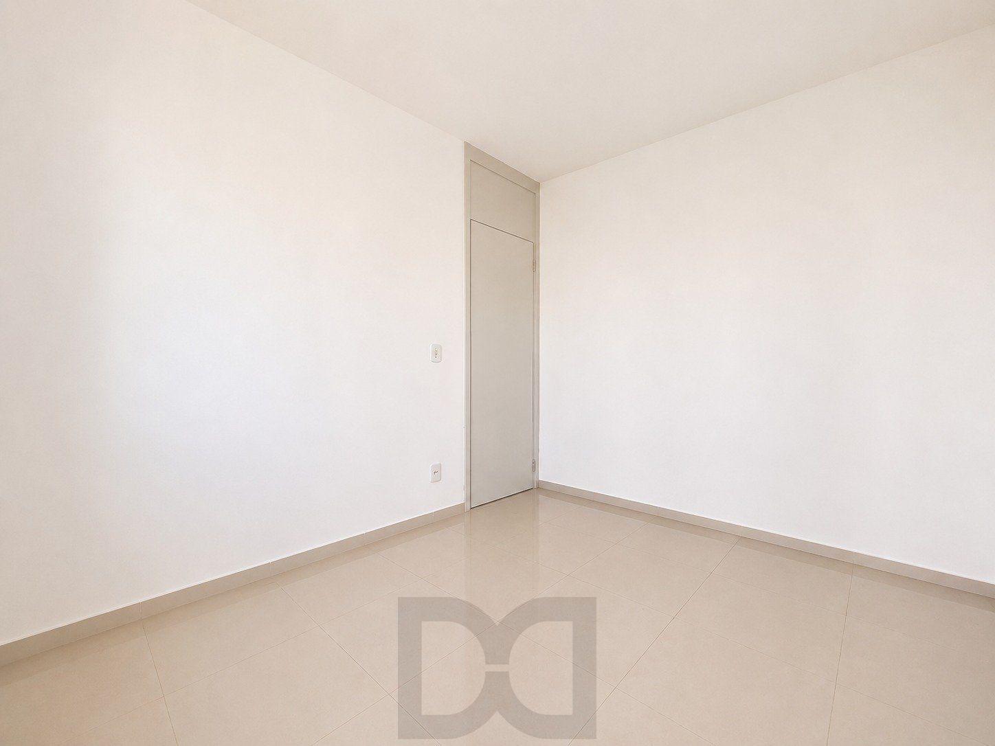 Apartamento Térreo com 3 quartos, vaga, piscina e elevador no bairro Humaitá. — foto 6
