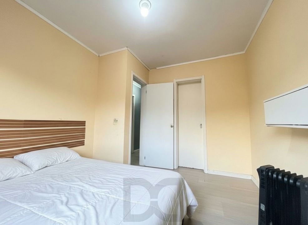 Apartamento 3 quartos, 1 vaga, elevador e piscina no bairro Cristal — foto 8