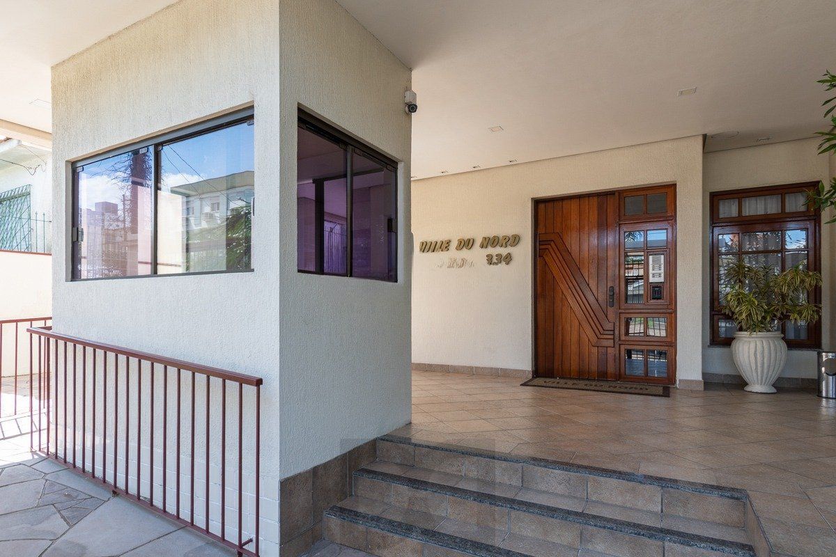 Apartamento de 3 quartos, elevador e 2 vagas no bairro Jardim Lindóia. — foto 25