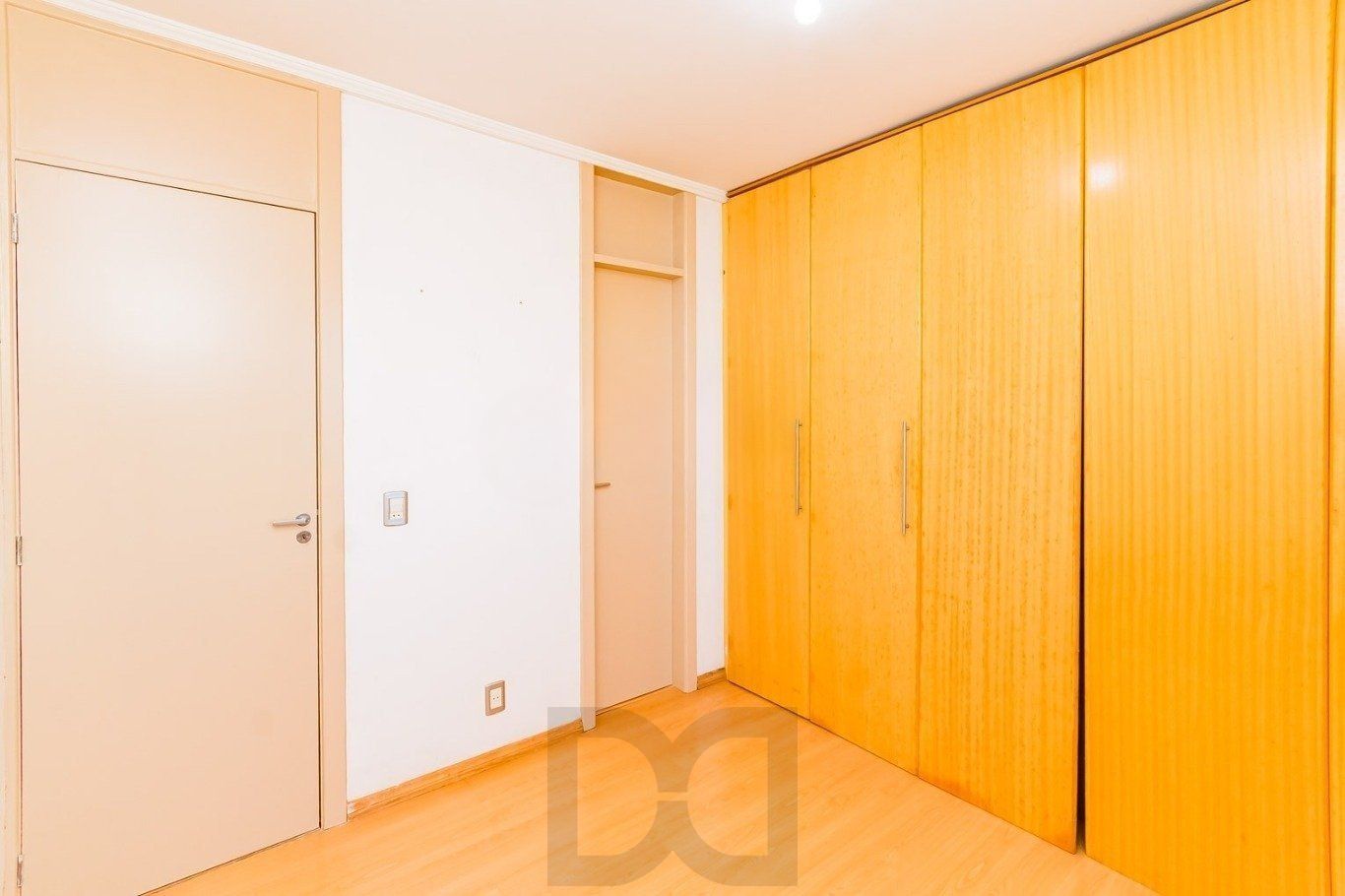 Apartamento de 2 dormitórios, elevador,1vaga de garagem, no Bairro Sarandi POA. — foto 12