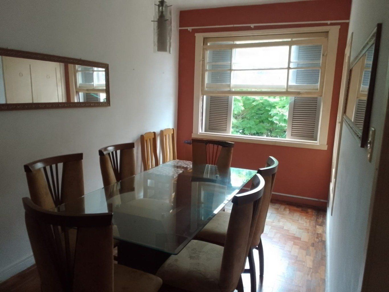 Apartamento de 2 dormitórios no Bairro petropolis em Porto Alegre. — foto 24
