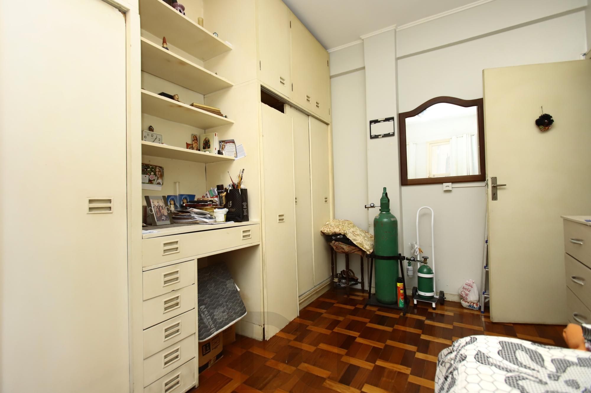 Apartamento 3 quartos com elevador no centro de Porto Alegre para Comprar — foto 6