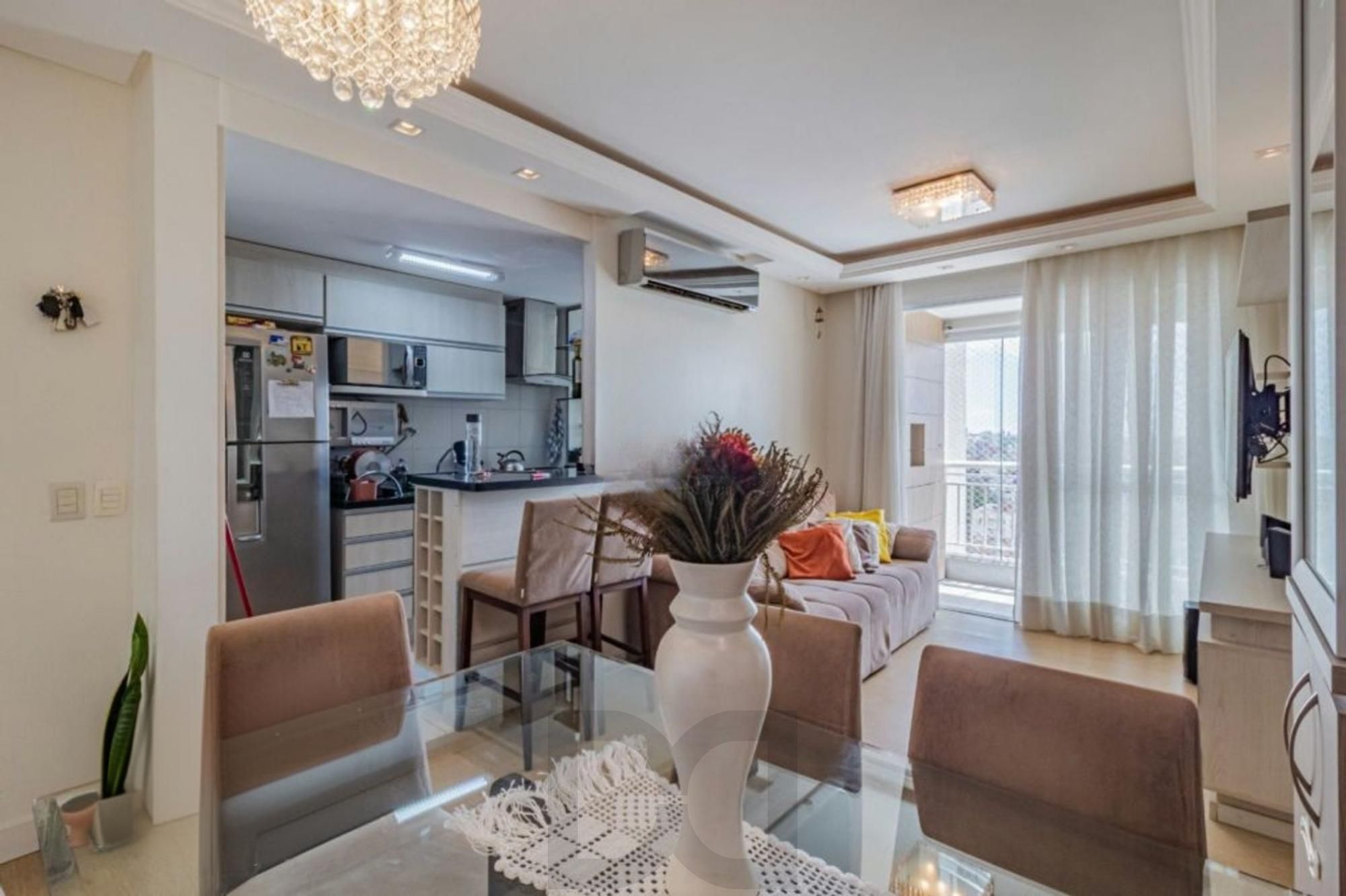 Apartamento de 3 quartos, suíte, elevador e 2 vagas no bairro Vila Ipiranga — foto 6
