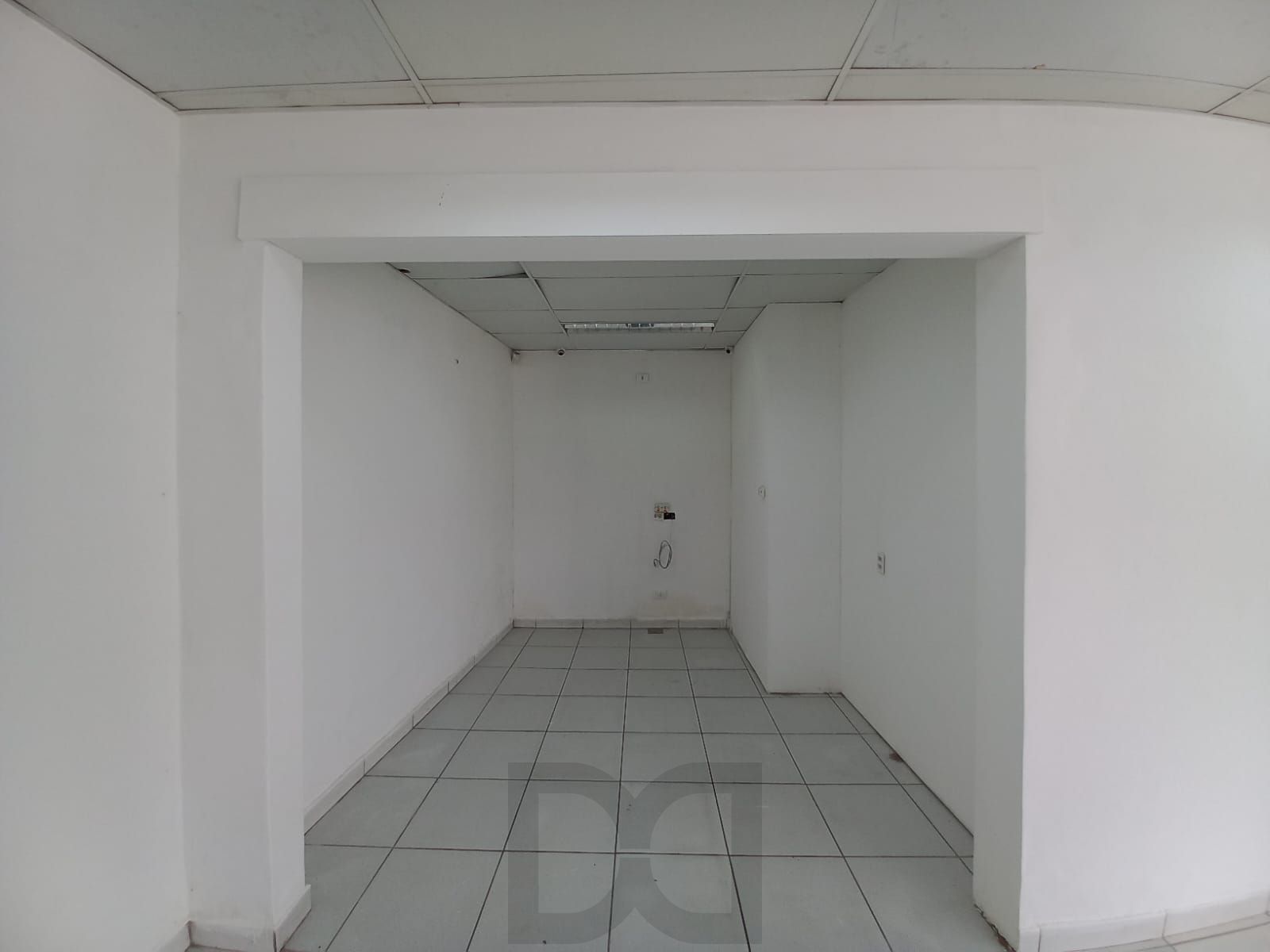 Loja Comercial na Assis Brasil com Alta Rentabilidade — foto 9