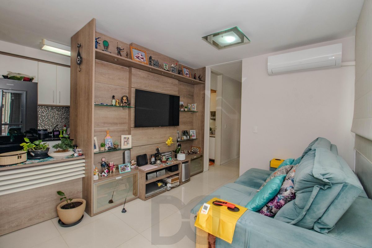 Apartamento com 67m², 3 dormitórios com vaga de garagem no bairro Morro Santana — foto 2