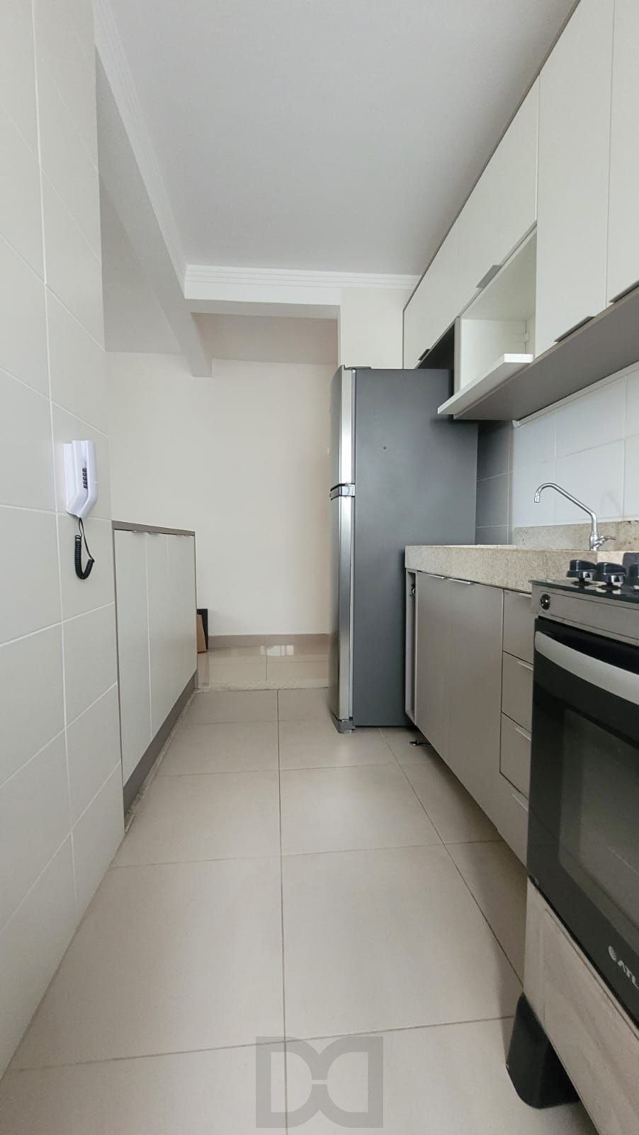Apartamento 2 dormitórios, 1 vaga e elevador no Morro Santana. — foto 8