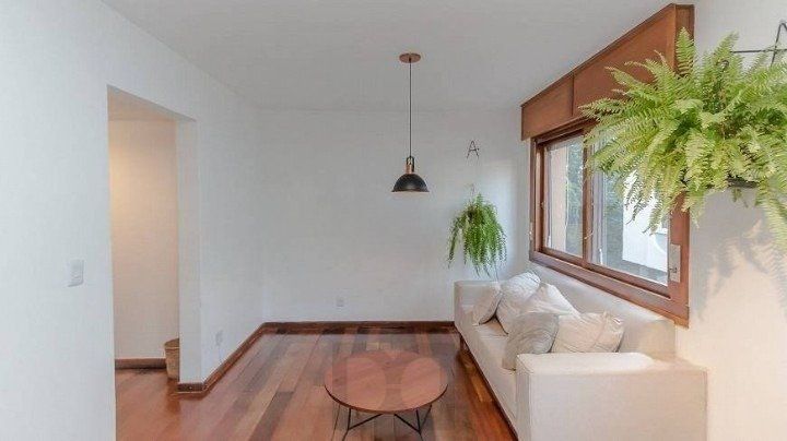 Apartamento com 3 quartos, 2 vagas e elevador no Petrópolis, Porto Alegre. — foto 2
