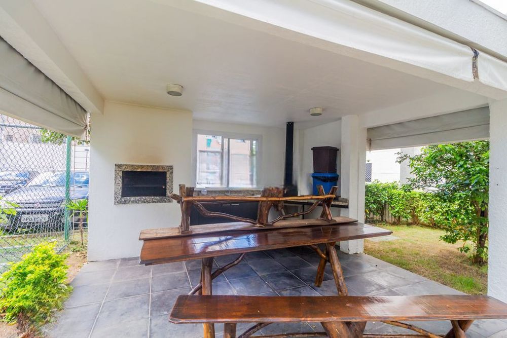 Apartamento 2 dormitórios, 1 suíte, 1 vaga e churrasqueira na Bento Gonçalves. — foto 20