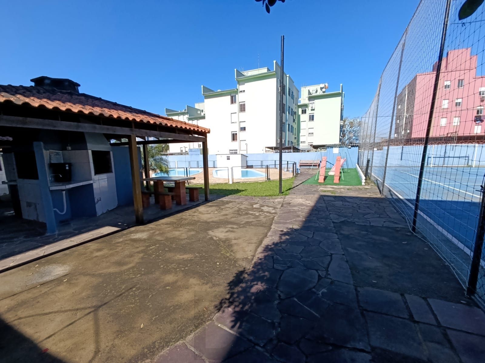Apartamento semi mobiliado de 3 quartos e 1 vaga no bairro Sarandi. — foto 37