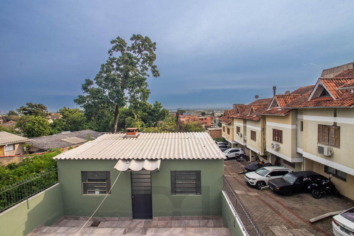 Casa com 3 dormitórios no Bairro Jardim Floresta — foto 10