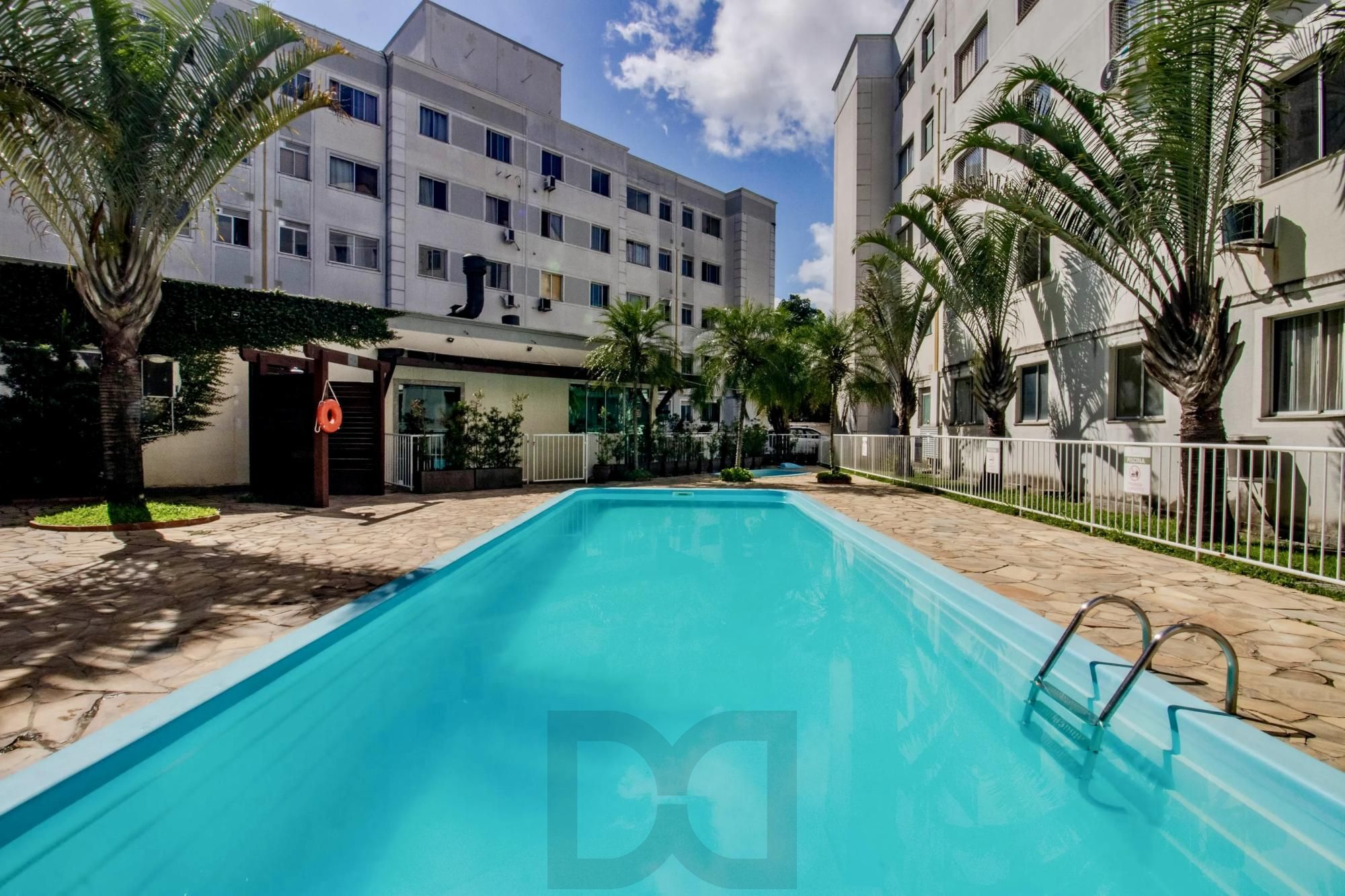 Apartamento térreo de 1 dormitório com 1 vaga coberta e fixa Bairro Santa Fé — foto 1