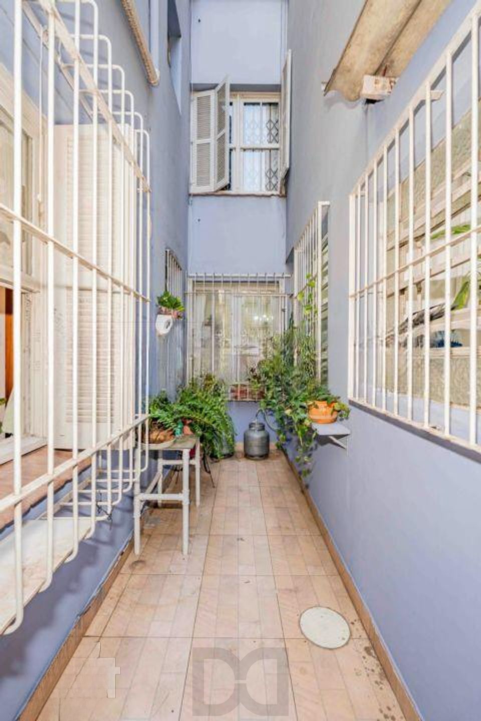 Apartamento Garden, 3 dormitórios, 1 suíte, 1 vaga, churrasqueira no bairro Santana. — foto 30