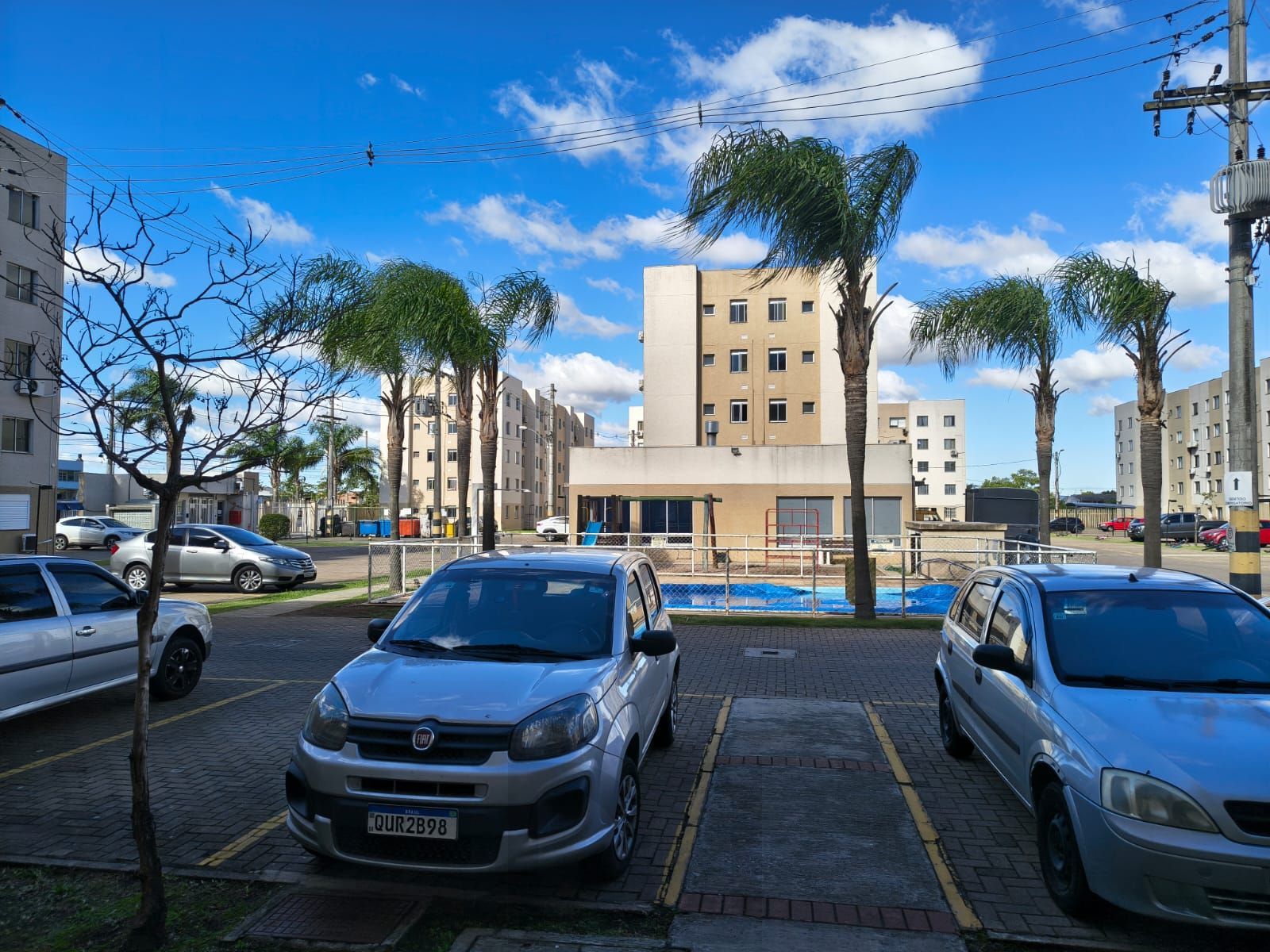 Apartamento Térreo, 2 quartos, vaga, piscina e portaria 24hr no bairro Sarandi. — foto 19