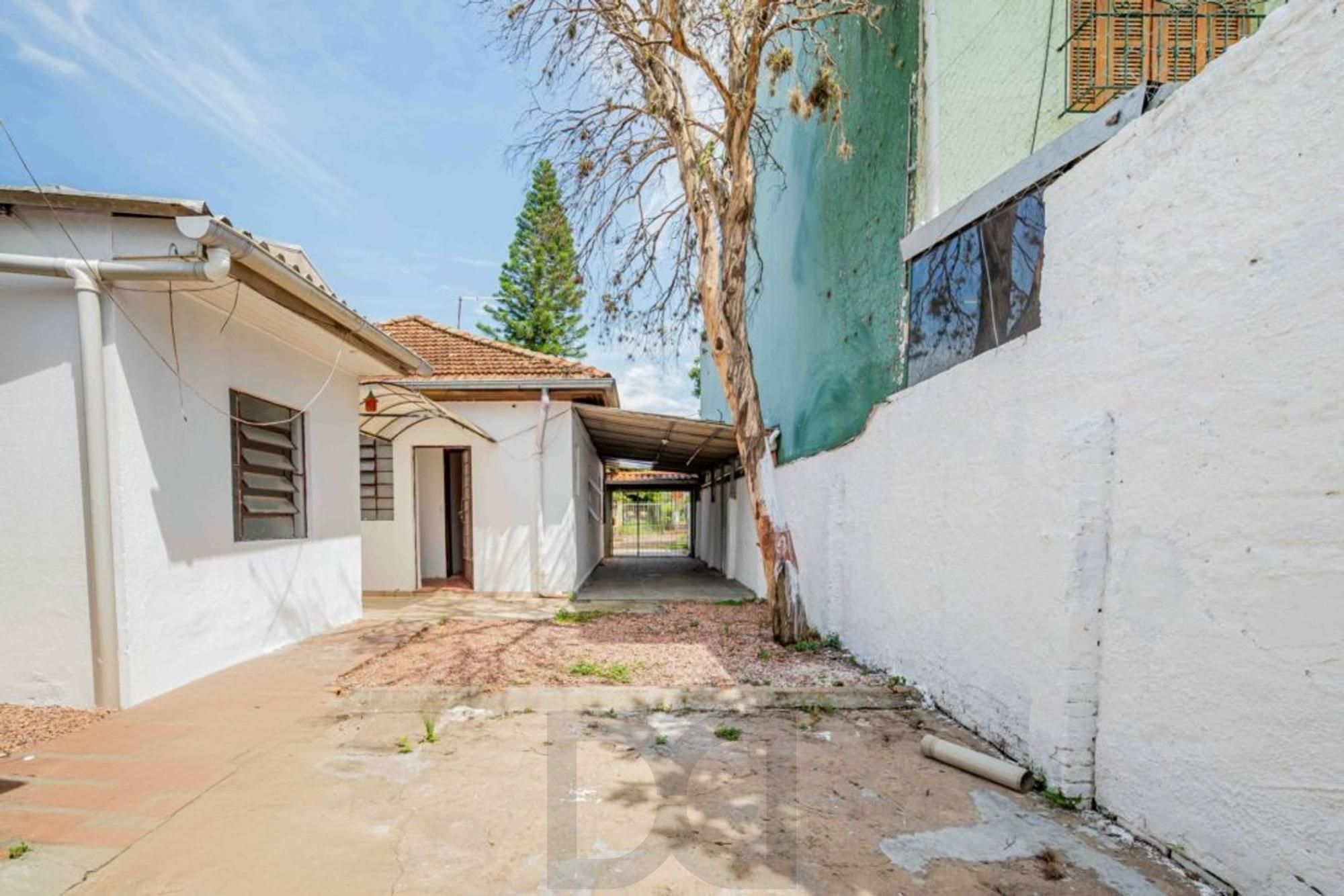 Casa de 2 dormitórios, churrasqueira, pátio, 4 vagas no bairro Ipanema — foto 24