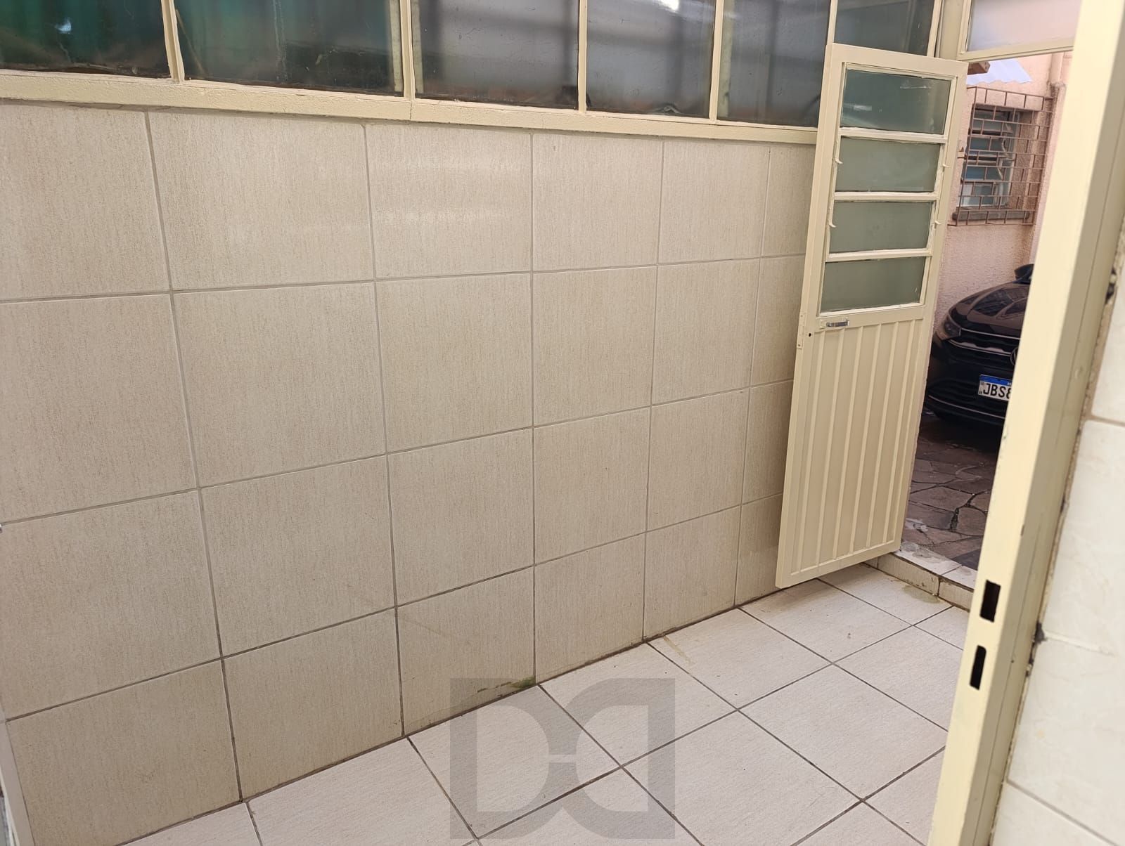 Apartamento térreo de 2 dormitórios e 1 vaga no bairro Praia de Belas — foto 17
