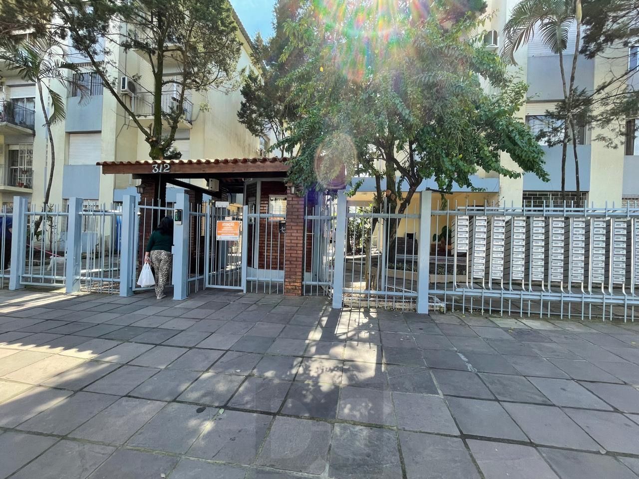 Apartamento de 1 quarto na Rua Engenheiro Francisco Rodolfo Simch no Sarandi — foto 22