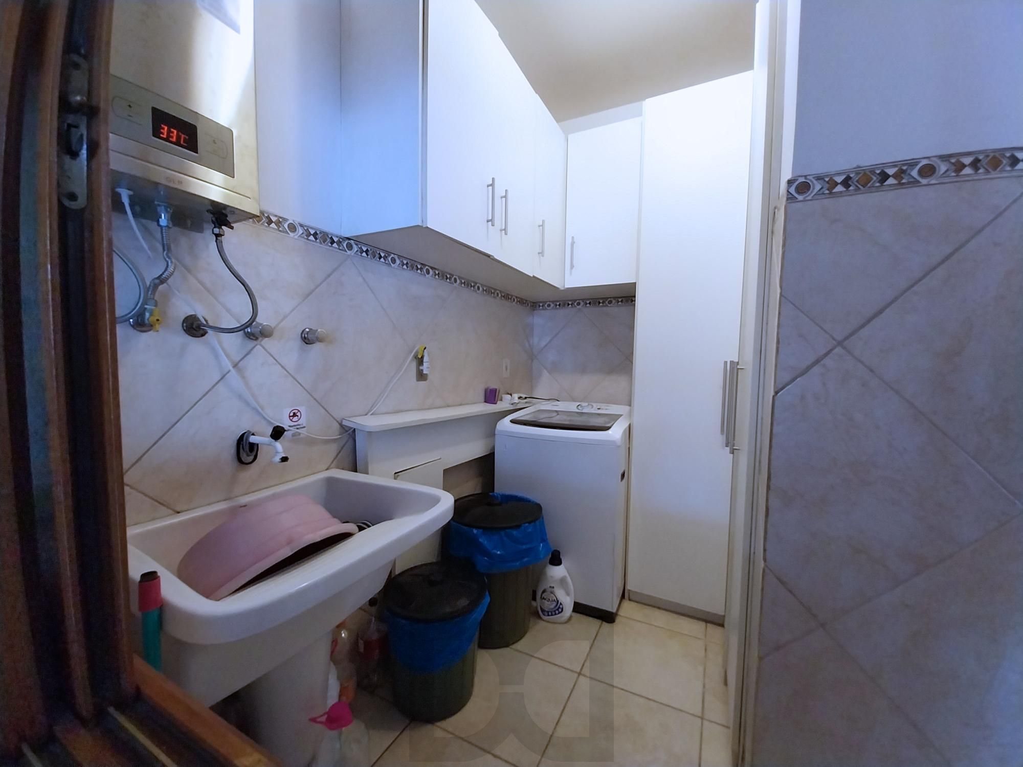 Casa em Condomínio com 4 quartos, 1 suíte e 300m² à venda em Ecoville. — foto 20
