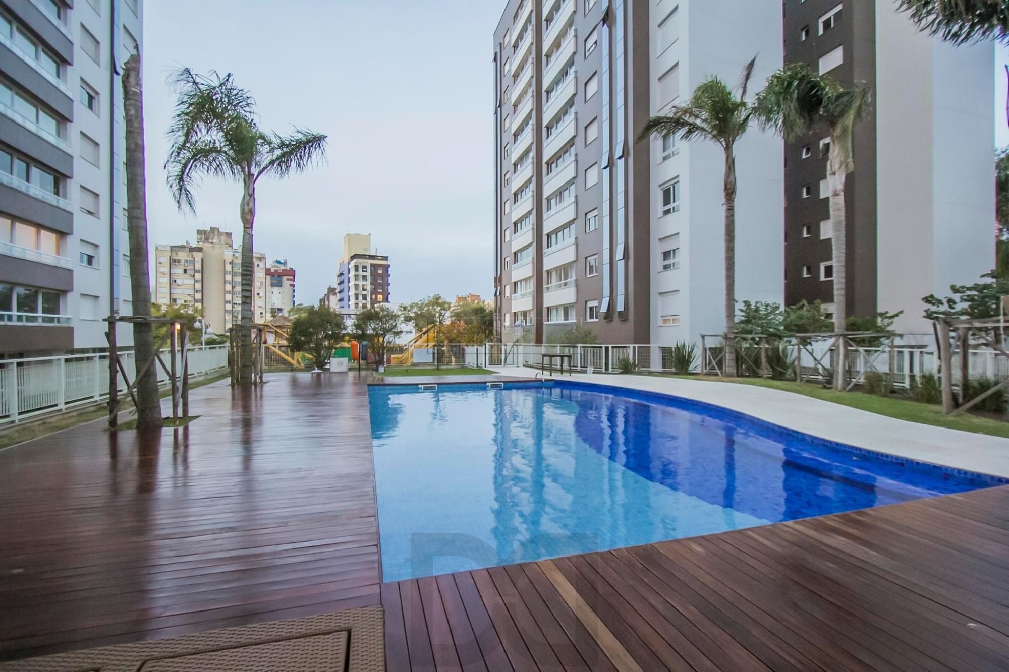 Apartamento com 3 quartos, 3 suítes e 128m² à venda em Menino Deus. — foto 38