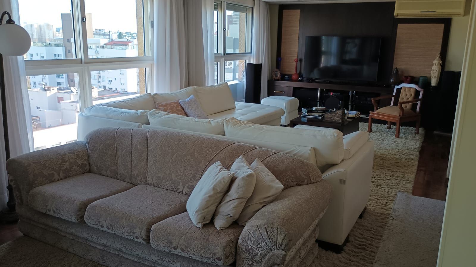 Apartamento de 3 quartos, elevador no bairro Jardim Botânico Porto Alegre. — foto 1