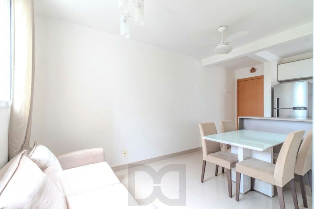 Apartamento 2 dormitórios, 1 vaga e elevador no Morro Santana. — foto 2